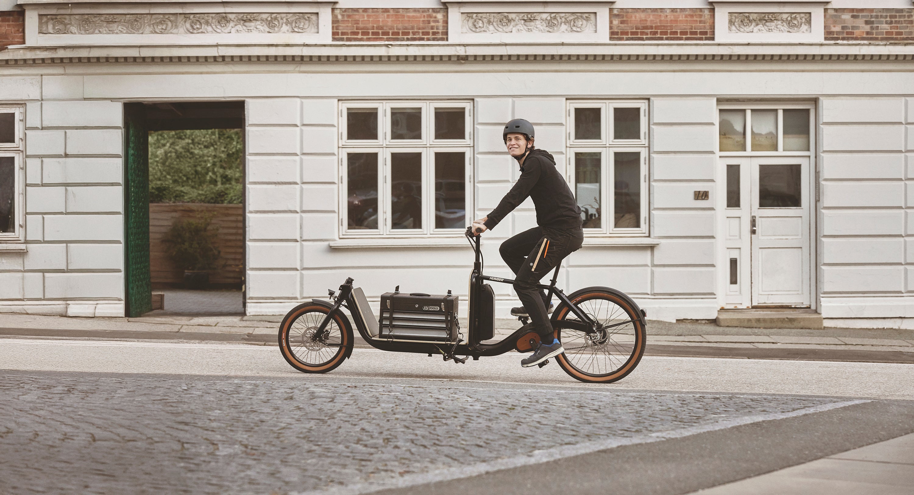 Dynamic Cargo 2 | Centermotor